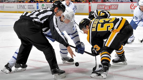 Blueger's 'really good' return to lineup immediately impacts fourth line taken at PPG Paints Arena (Penguins)